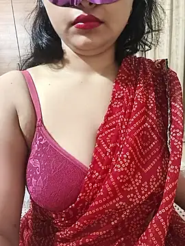 Snapshot of mahi69a chatting on 11.04.25 mahi69a online show from 11.04.25