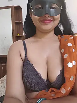 Snapshot of mahi69a chatting on 05.19.26 mahi69a online show from 05.19.26