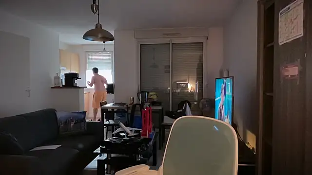 Snapshot of Funnyjul31 chatting on 09.30.25 Funnyjul31 online show from 09.30.25