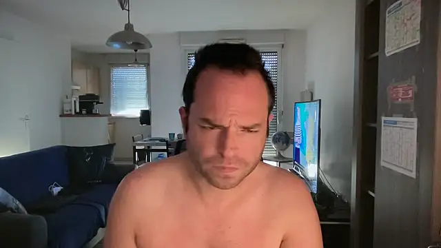 Funnyjul31 online show from 11.22.25