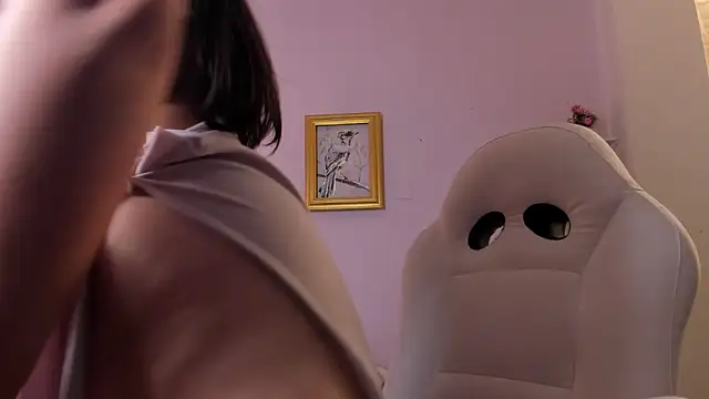 Snapshot of LeilaRasi chatting on 02.11.25 LeilaRasi online show from 02.11.25