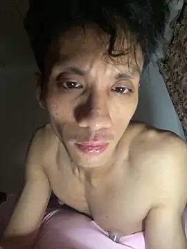 Snapshot of TheoMade chatting on 01.13.25 TheoMade online show from 01.13.25