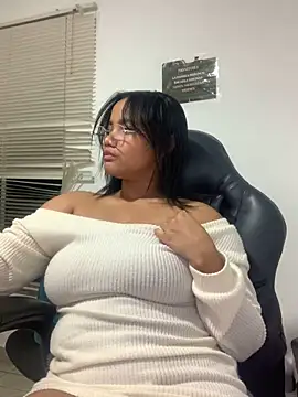 my cam online show from 02.10.25