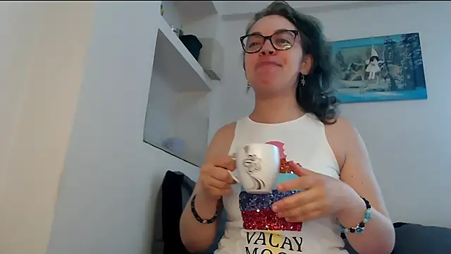 Ju-Hot online show from 04.22.26