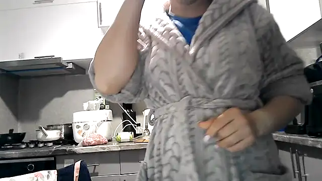 Snapshot of Misssweet_s chatting on 10.01.25 Misssweet s online show from 10.01.25