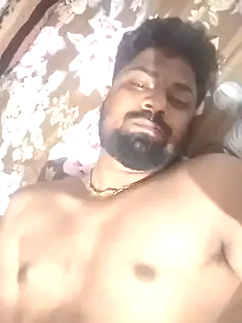 Snapshot of Anuj143143 chatting on 09.28.25 Anuj143143 online show from 09.28.25