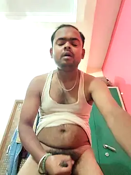 Snapshot of guavam65 chatting on 10.05.25 guavam65 online show from 10.05.25