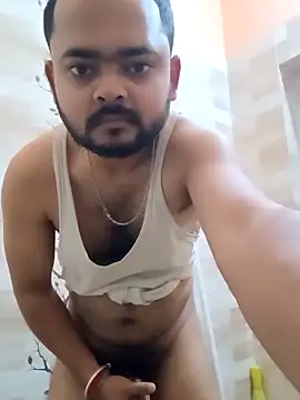 Snapshot of guavam65 chatting on 02.14.26 guavam65 online show from 02.14.26