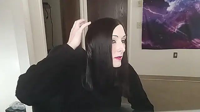 Snapshot of Ivyrose4999 chatting on 10.14.25 Ivyrose4999 online show from 10.14.25