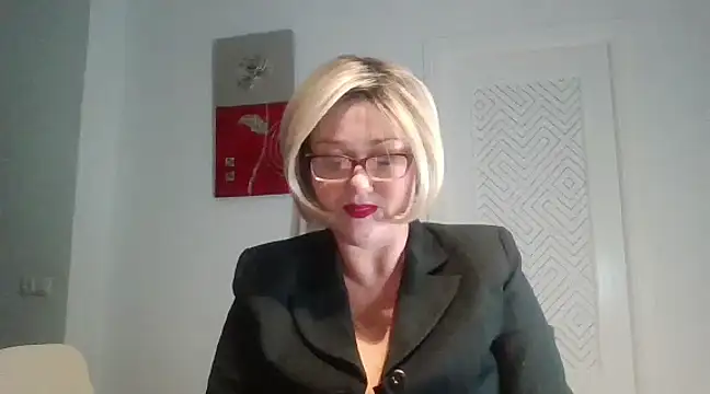 Luzia-Sal online show from 01.30.25