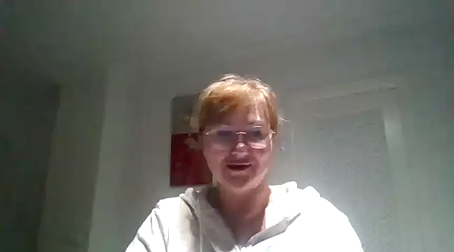 Luzia-Sal online show from 02.10.25