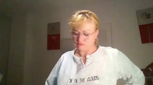 Luzia-Sal online show from 02.15.25