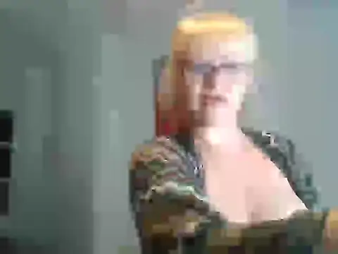 Luzia-Sal online show from 02.22.25