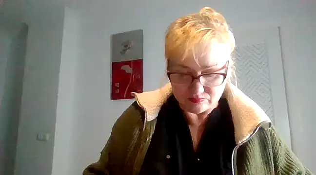 Luzia-Sal online show from 03.05.25