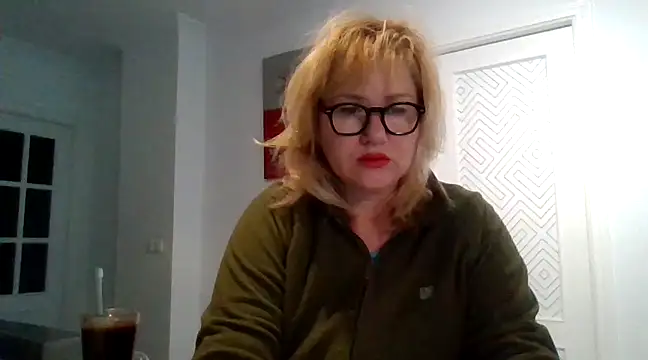 Luzia-Sal online show from 03.14.25