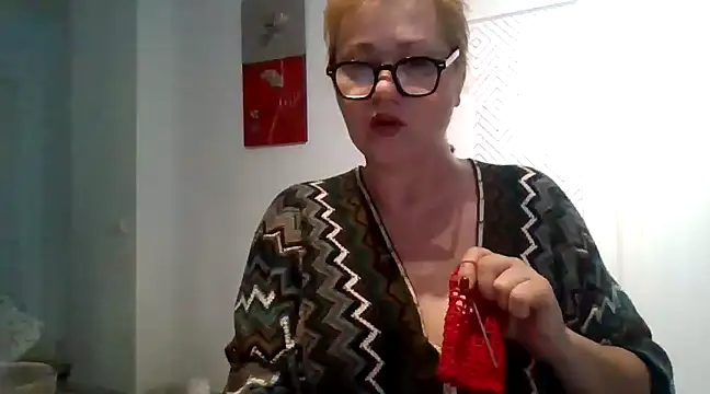 Luzia-Sal online show from 03.15.25