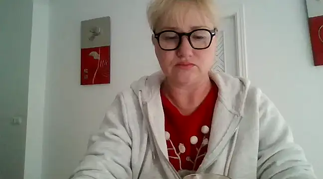 Luzia-Sal online show from 03.22.25