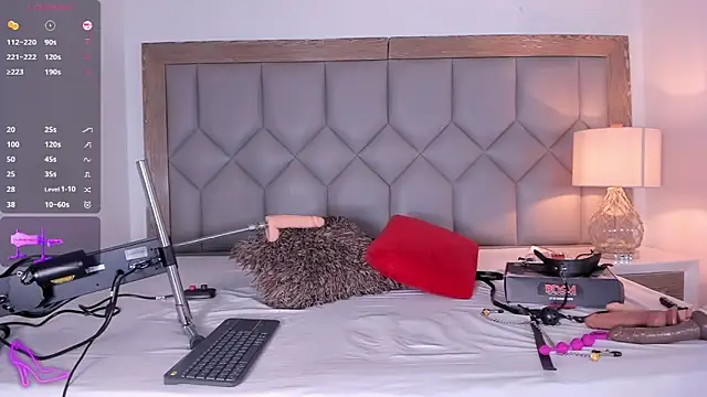 Snapshot of PamelaaPonce chatting on 03.17.26 PamelaaPonce online show from 03.17.26