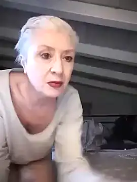 divinaerotica online show from 02.22.25