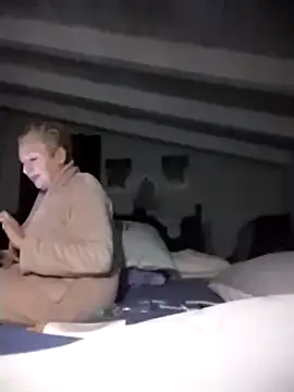 divinaerotica online show from 12.04.25