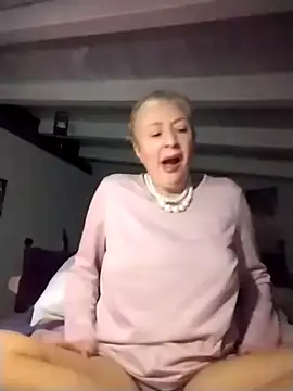 divinaerotica online show from 12.16.25