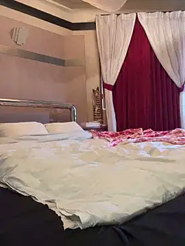 Snapshot of Yu0226 chatting on 02.12.25 Yu0226 online show from 02.12.25