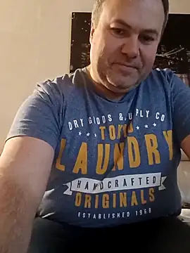 Snapshot of Pourleplasirs chatting on 02.16.25 Pourleplasirs online show from 02.16.25