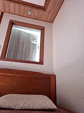 Snapshot of Tyyyggjju chatting on 11.15.25 Tyyyggjju online show from 11.15.25