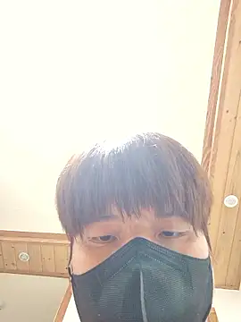 Snapshot of Tyyyggjju chatting on 11.17.25 Tyyyggjju online show from 11.17.25