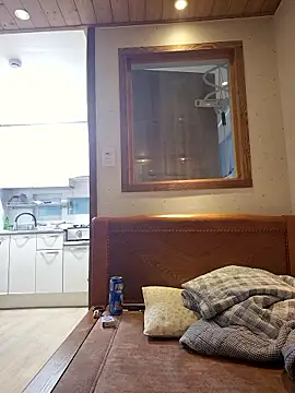 Snapshot of Tyyyggjju chatting on 11.28.25 Tyyyggjju online show from 11.28.25