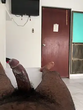 Snapshot of jhonnes_ chatting on 02.17.26 jhonnes online show from 02.17.26