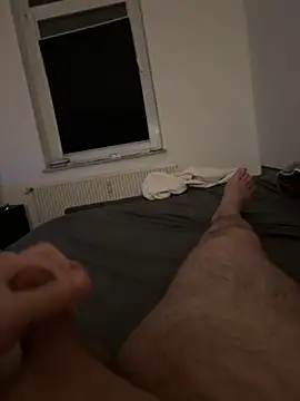 Snapshot of Mo_2003 chatting on 02.06.25 Mo 2003 online show from 02.06.25