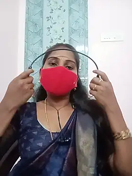 Snapshot of Tamil_roja17 chatting on 06.14.26 Tamil roja17 online show from 06.14.26