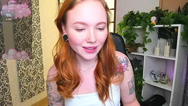 Maya Light online show from 02.23.25