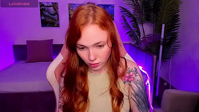 Maya Light online show from 10.05.25