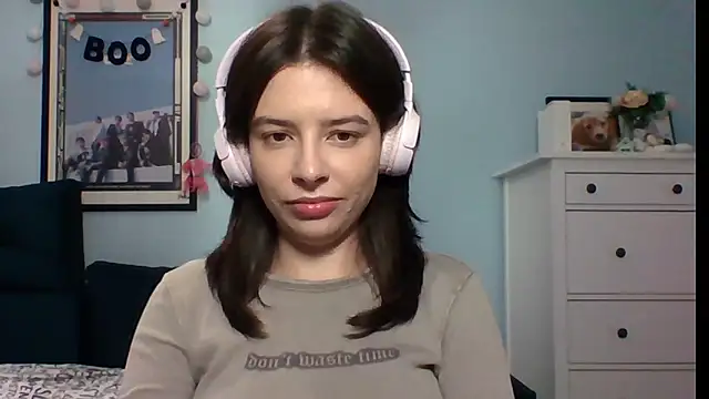 Snapshot of LariceSexy chatting on 10.05.25 LariceSexy online show from 10.05.25