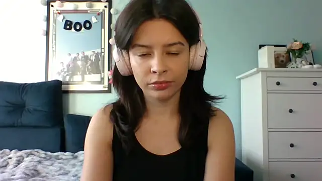 Snapshot of LariceSexy chatting on 10.13.25 LariceSexy online show from 10.13.25