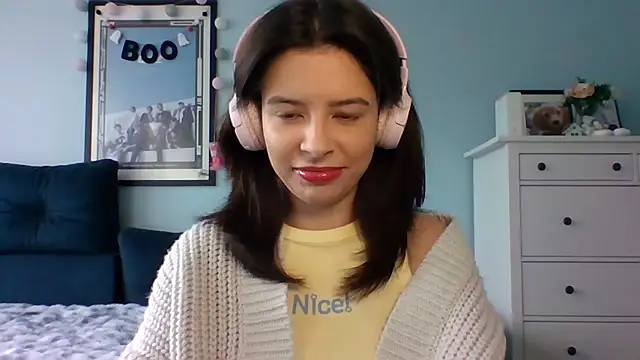 Snapshot of LariceSexy chatting on 10.16.25 LariceSexy online show from 10.16.25