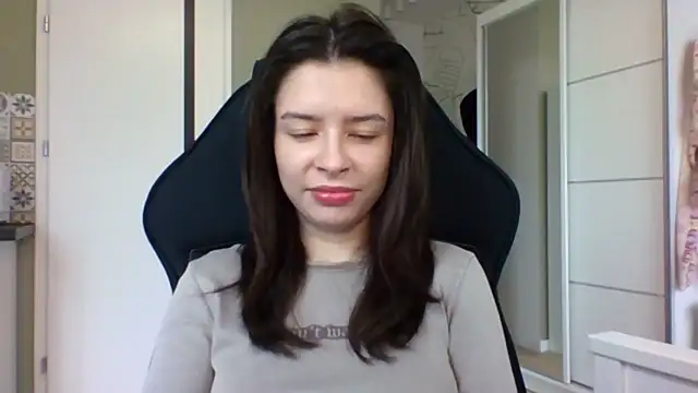 LariceSexy online show from 02.12.26