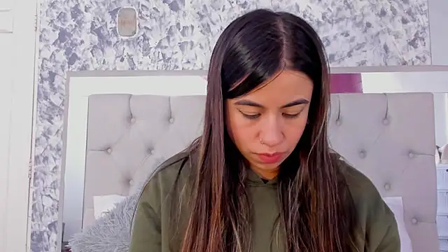 Ariana greenblat online show from 01.13.26