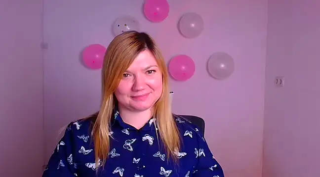 Lola moree online show from 02.17.25