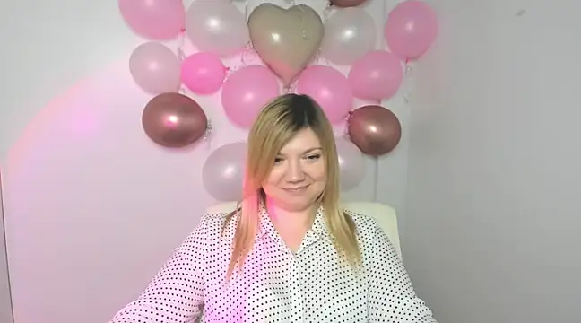 Lola moree online show from 02.20.25