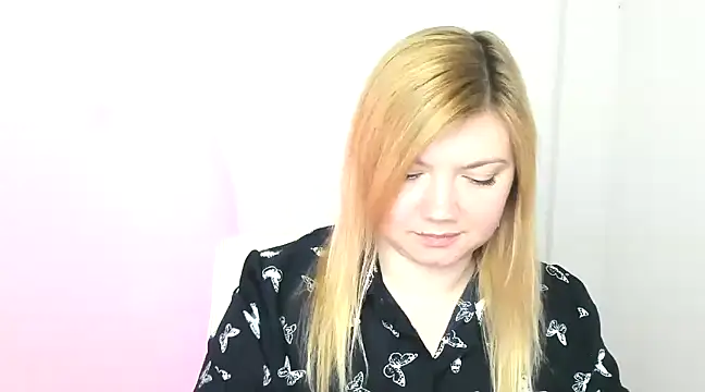 Lola moree online show from 03.12.25