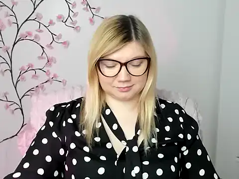 Lola moree online show from 12.18.25