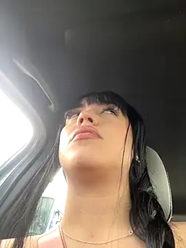 Snapshot of Melody_rousse_ chatting on 10.20.25 Melody rousse online show from 10.20.25