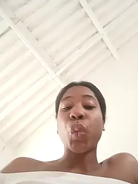 Zaira Rose  online show from 10.22.25