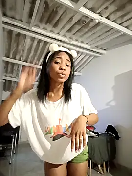 Zaira Rose  online show from 03.25.26