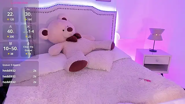 meli ortiz  online show from 02.05.25