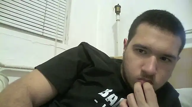 Drag Queen online show from 03.15.25