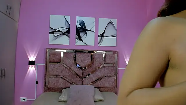 green lovv online show from 10.09.25